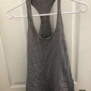 Lululemon top
